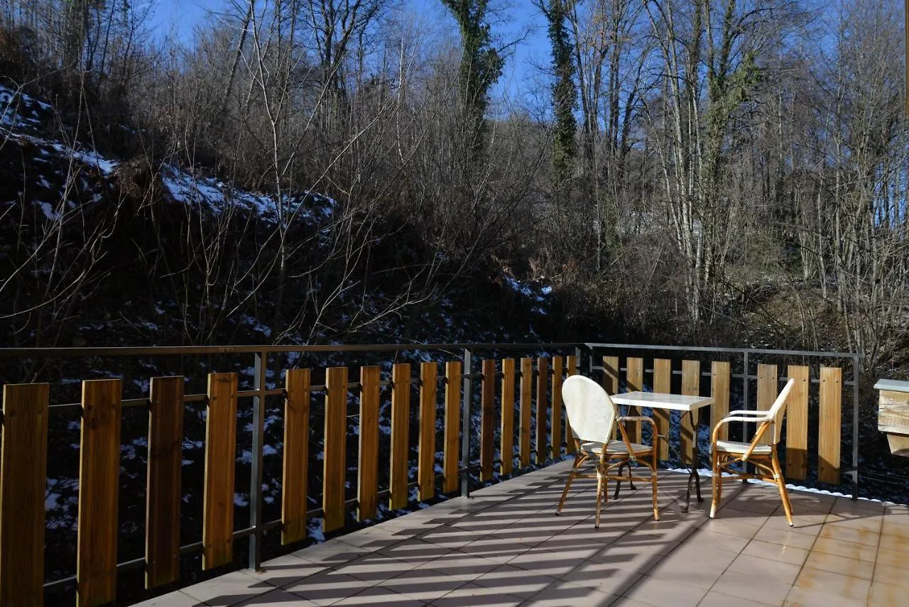 Bed & Breakfast Le Mas De Planaise Saint-Jean-d'Avelanne France