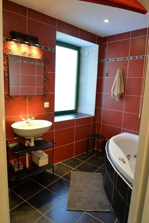 Bed & Breakfast Le Mas De Planaise Saint-Jean-d'Avelanne France
