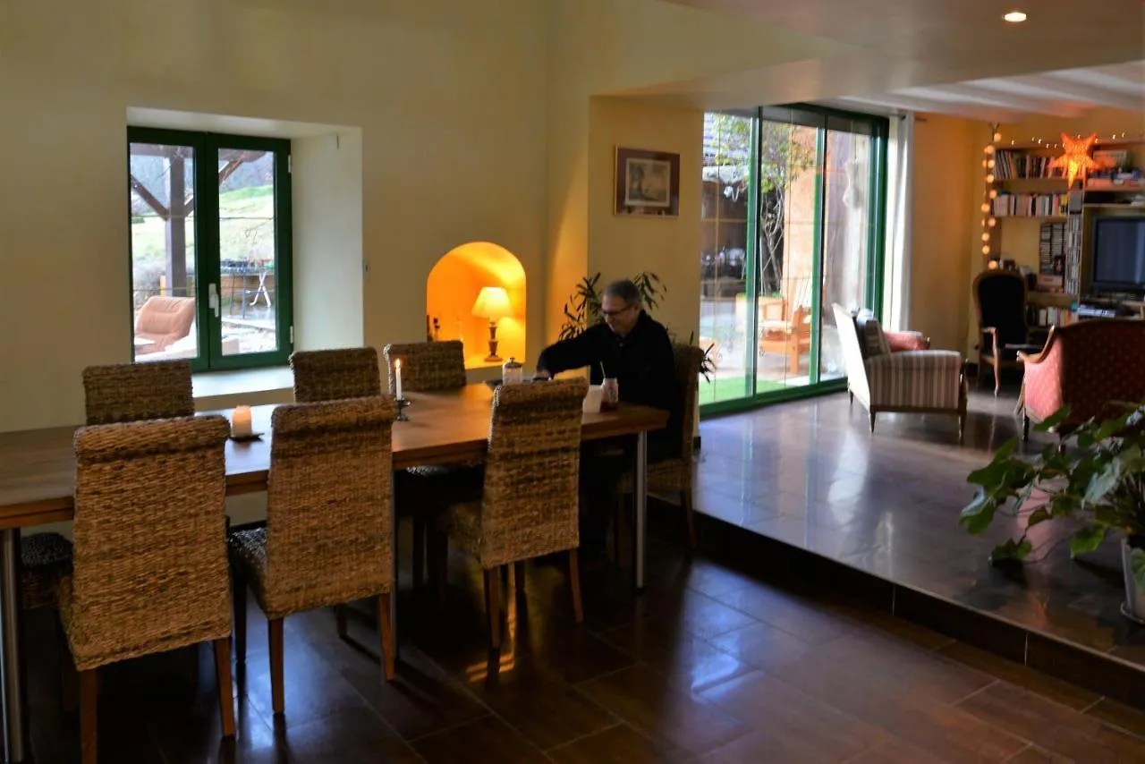 Bed & Breakfast Le Mas De Planaise Saint-Jean-d'Avelanne France